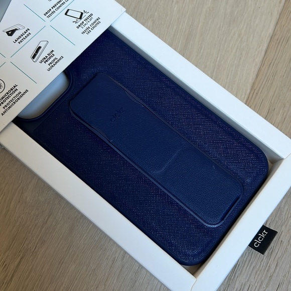 NWT iPhone13 Pro Max Stand & Grip Phone Case in navy blue - Picture 6 of 7